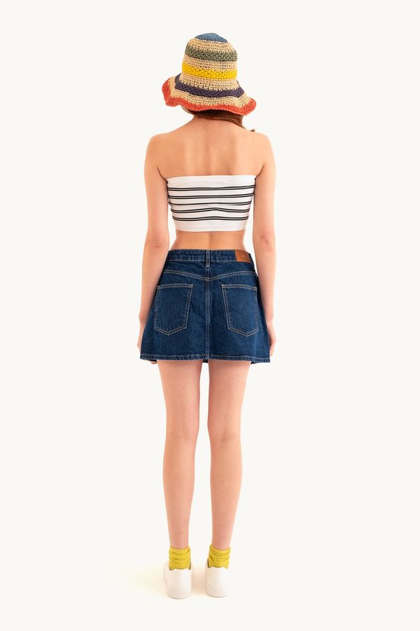 Striped Strapless Crop Top 3