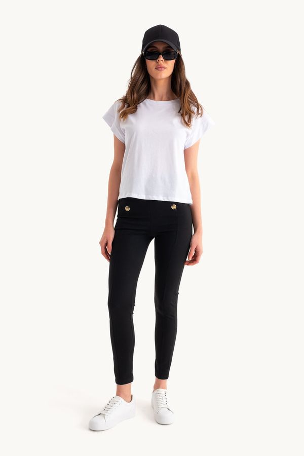 Round Neck Casual T-shirt 4