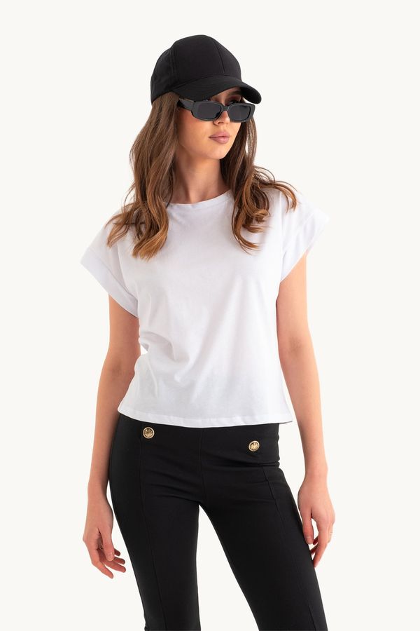 Round Neck Casual T-shirt 2