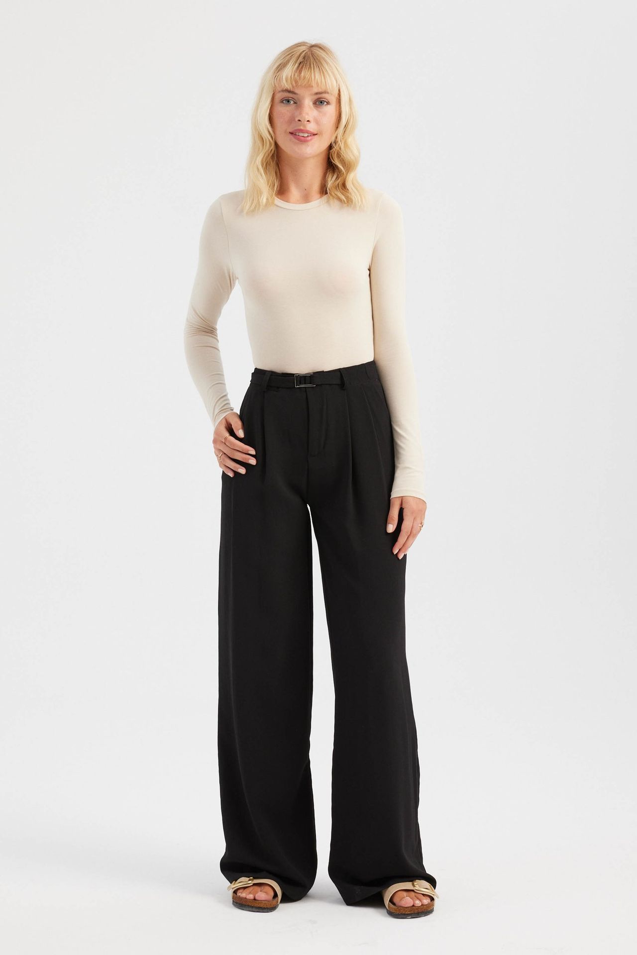 Scoop Neck Basic Top