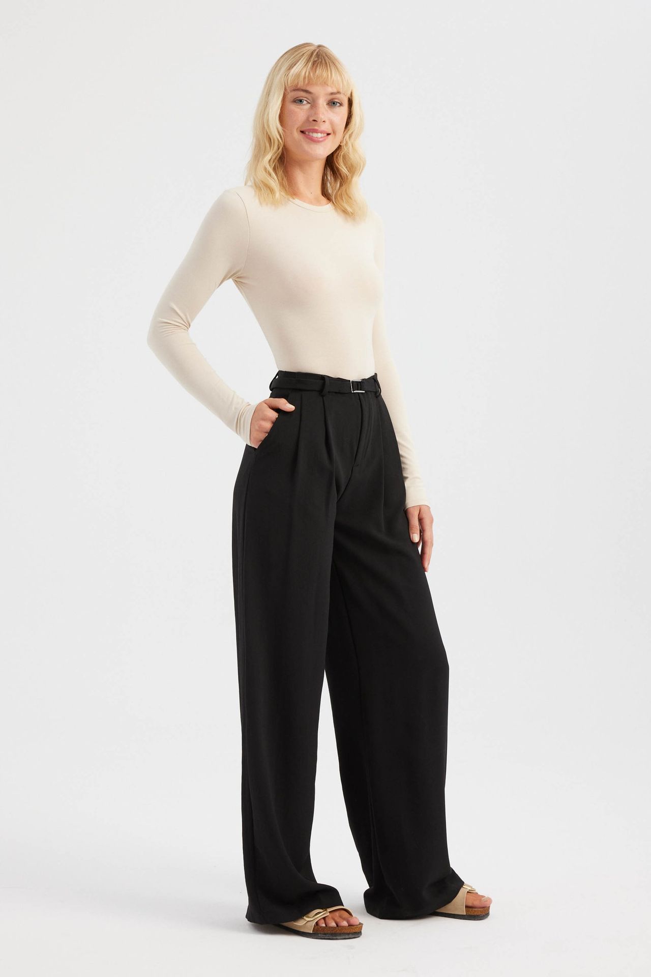 Scoop Neck Basic Top
