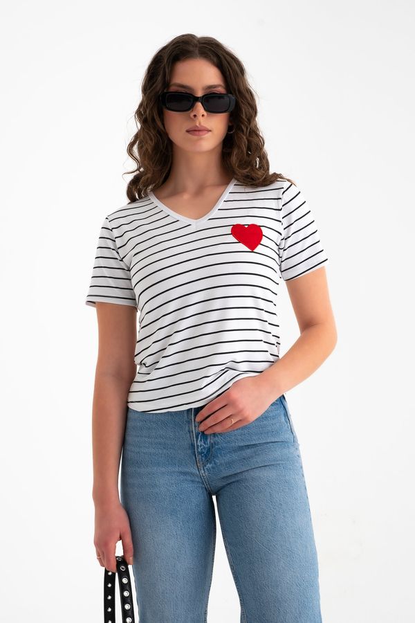 Striped V Neck Relaxed T-shirt 1
