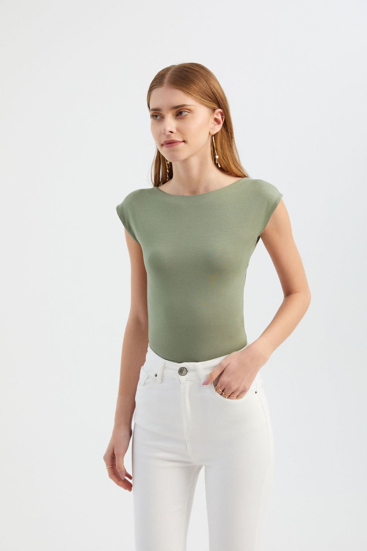 Round Neck Bodycon Top with a Back Cut Out