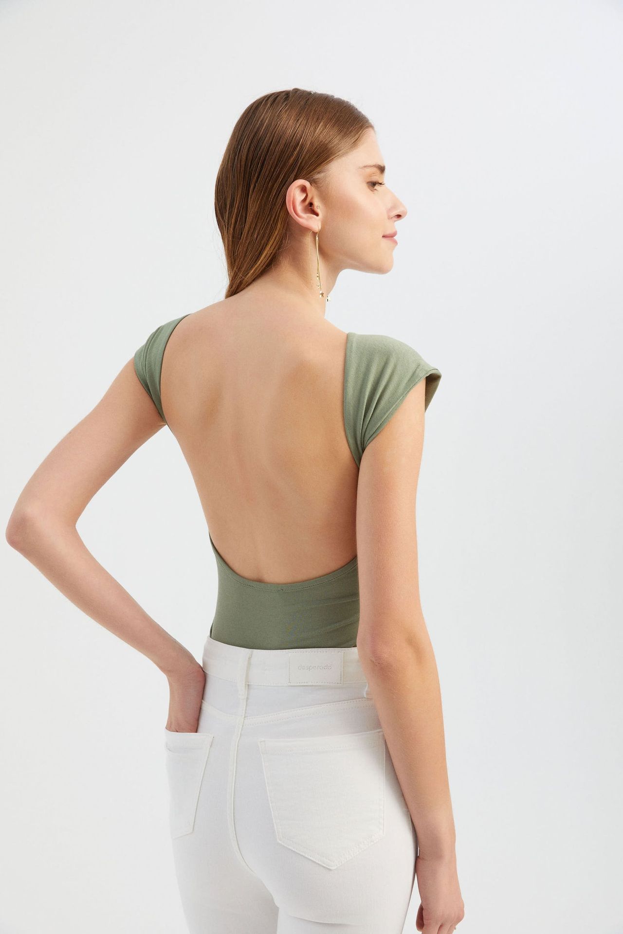 Round Neck Bodycon Top with a Back Cut Out