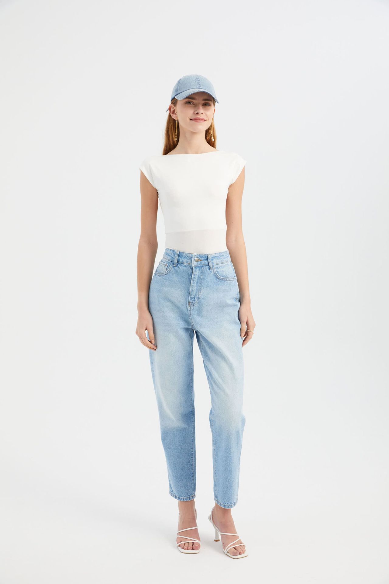 Round Neck Bodycon Top with a Back Cut Out