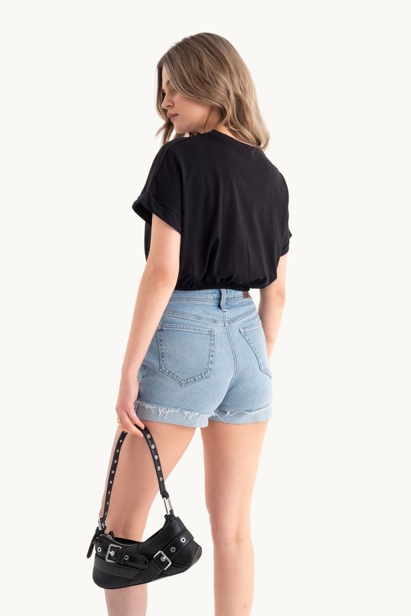 Round Neck Basic T-shirt 5