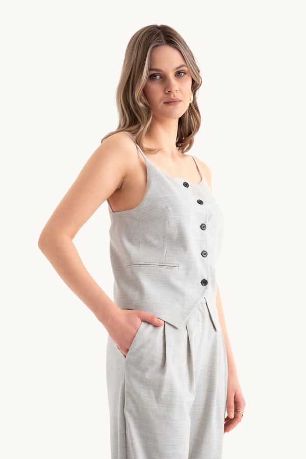 Spaghetti Strap Buttoned Top 4