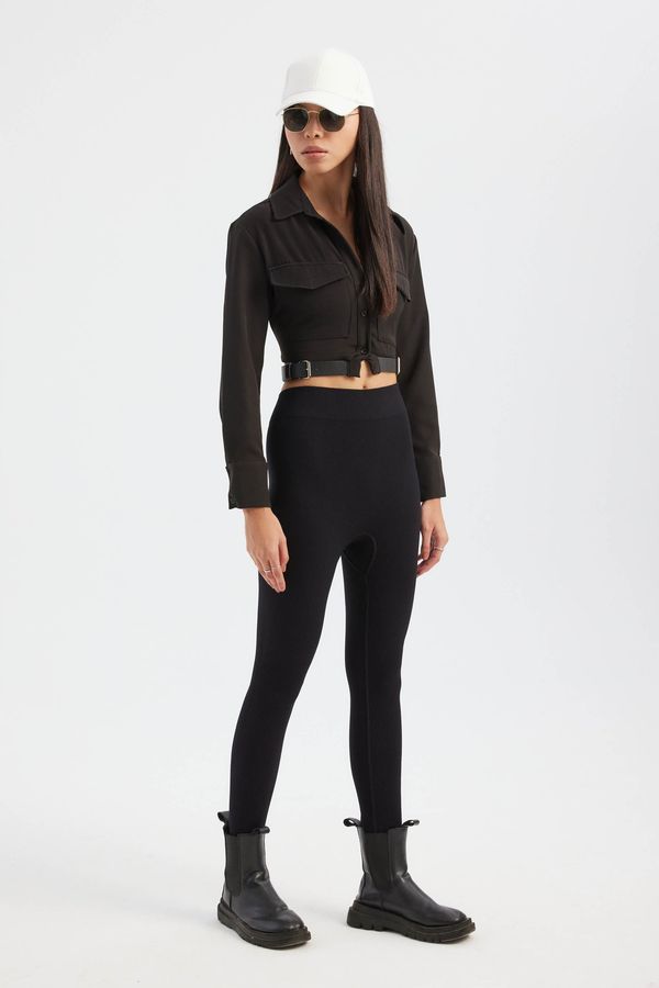 High Neck Pocket Cropped Shirt with a Belt Detail 3