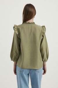 khaki-image-3