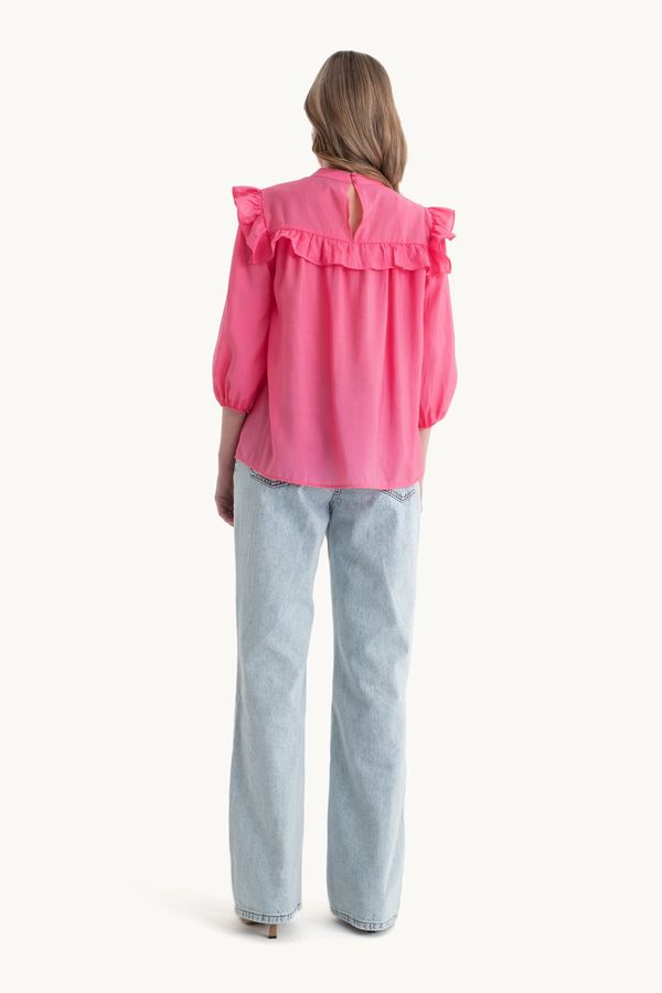 Round Neck Loose Blouse 4