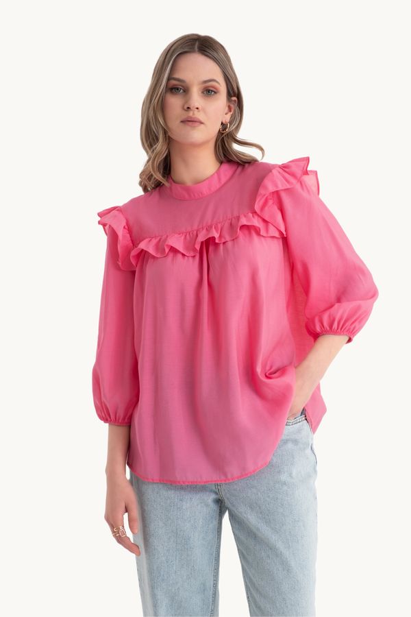 Round Neck Loose Blouse 2
