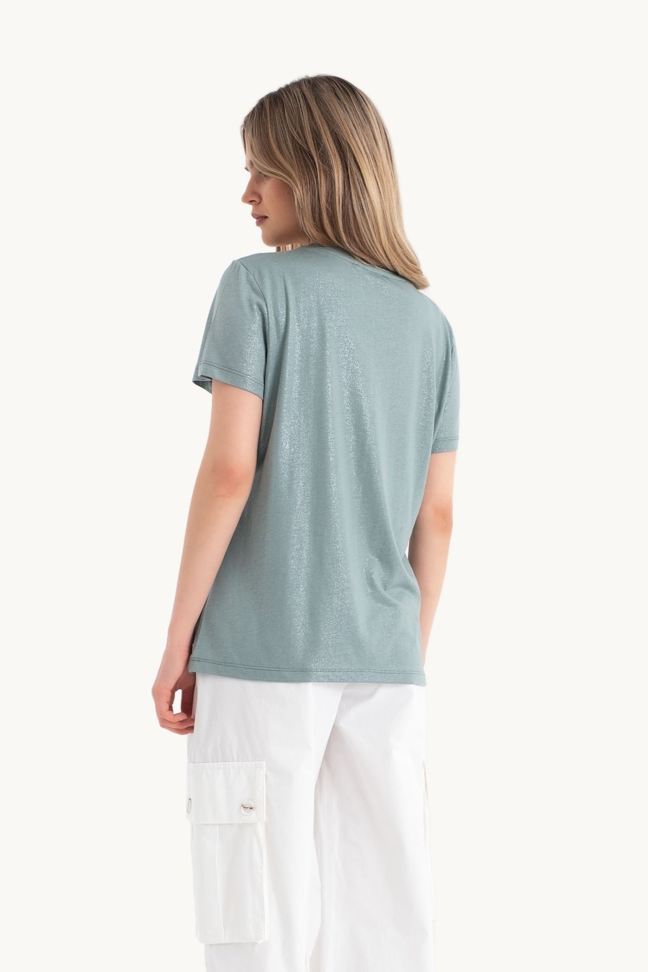 Round Neck Basic T-shirt