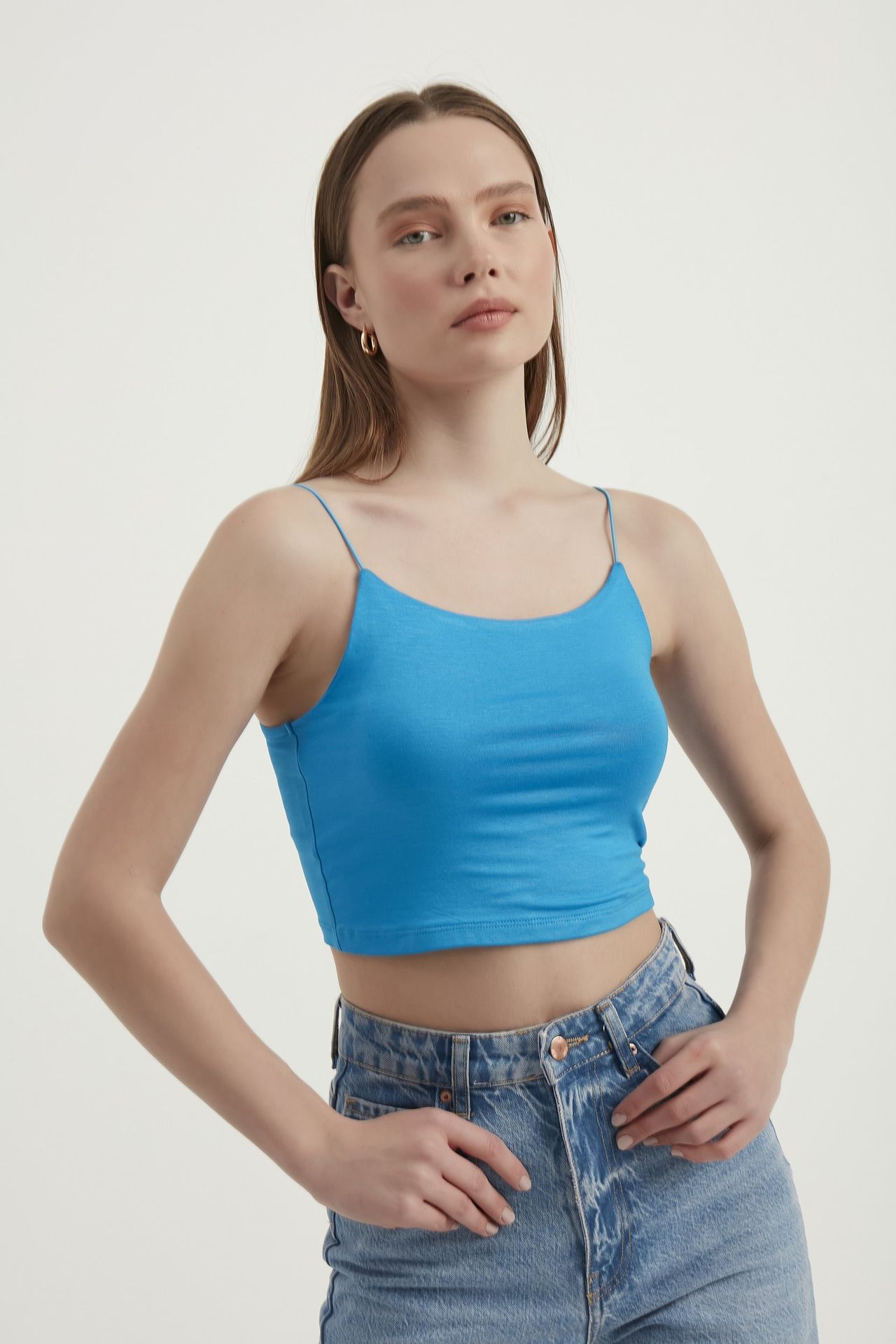 Spaghetti Strap Basic Cropped Cami Top