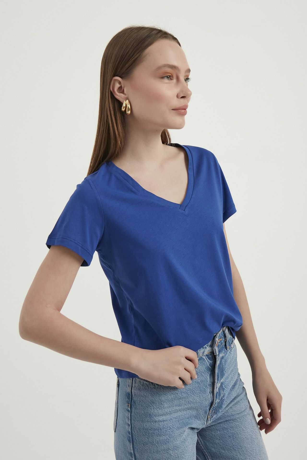 V Neck Basic T-shirt