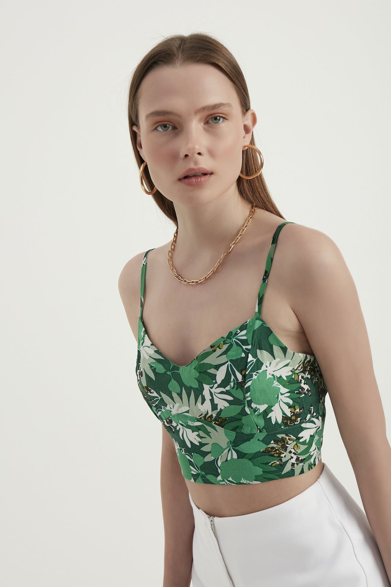 Floral Sweetheart Neck Sleeveless Crop Top