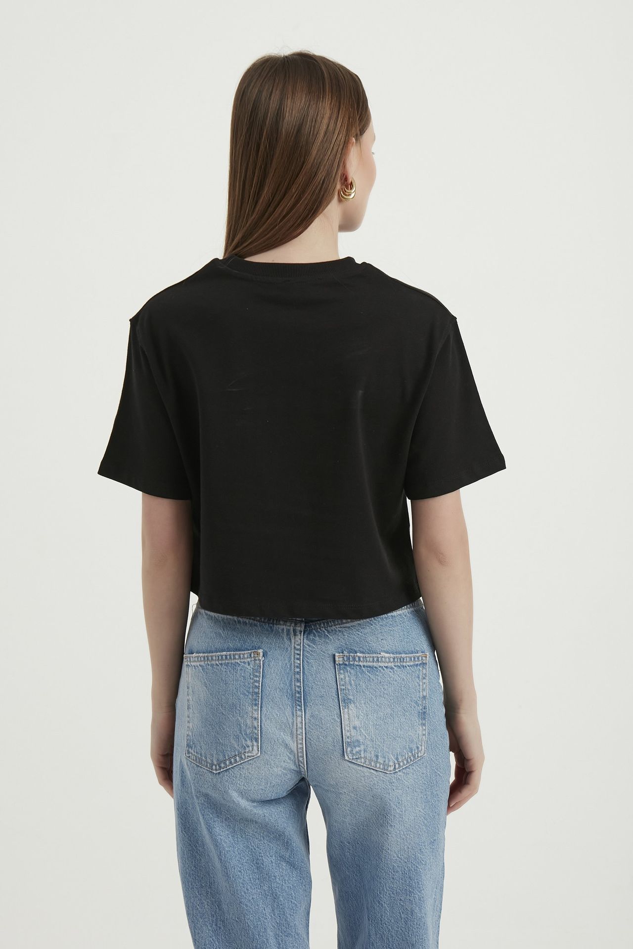 Crew Neck Basic Cropped Top