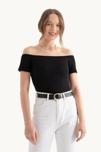 black-image-4
