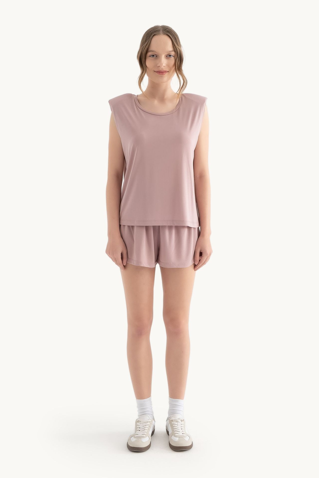 Round Neck Raw Edge Sleeveless Tank Top