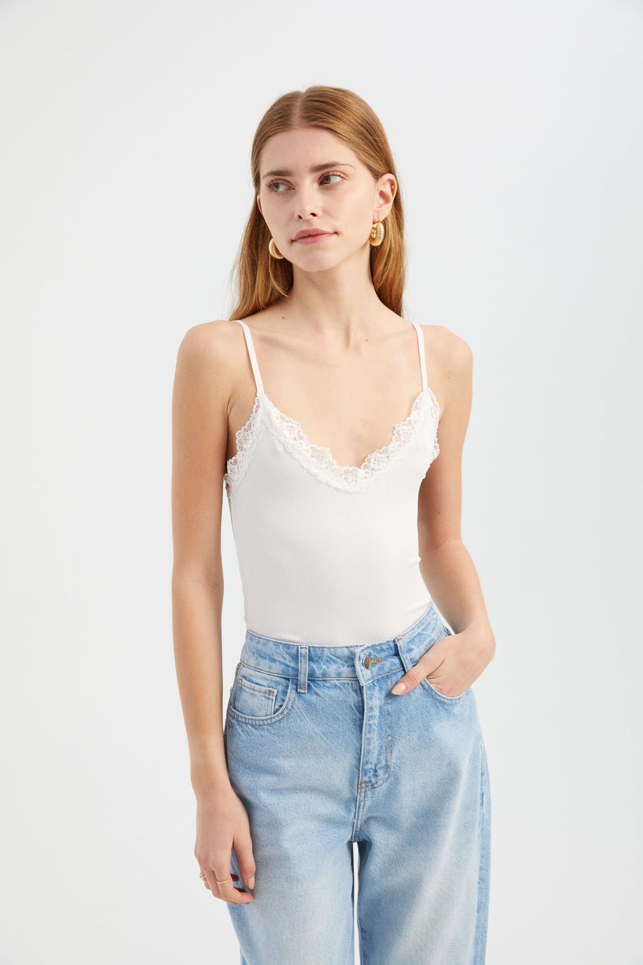 V Neck Cropped Tank Top with a Lace Detail