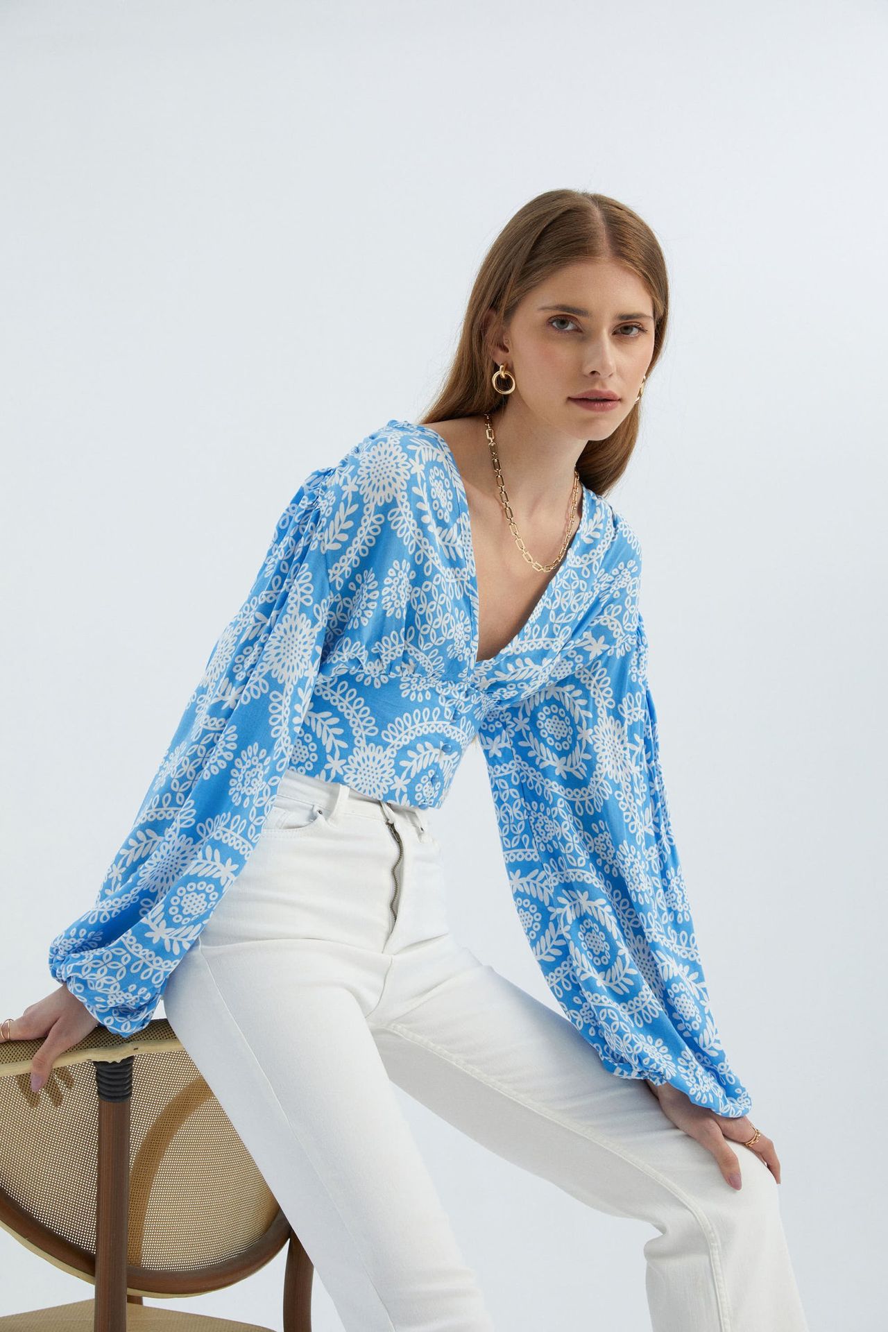 Abstract V Neck Balloon Sleeves Boho Crop Top