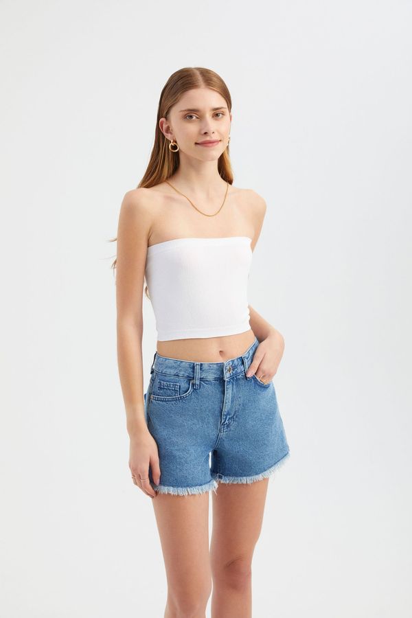 Strapless Basic Crop Top 2