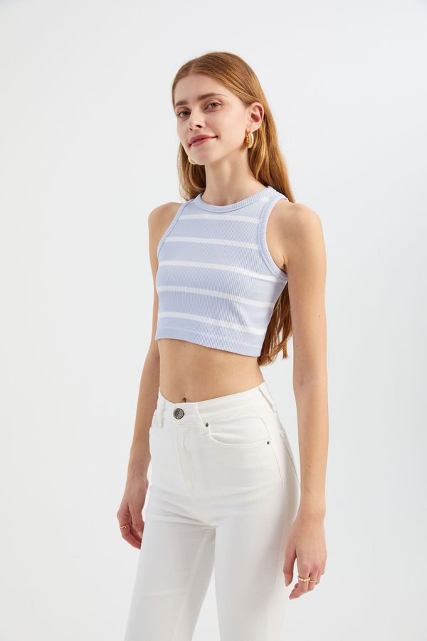 Çizgili Bisiklet Yaka Crop Top 2