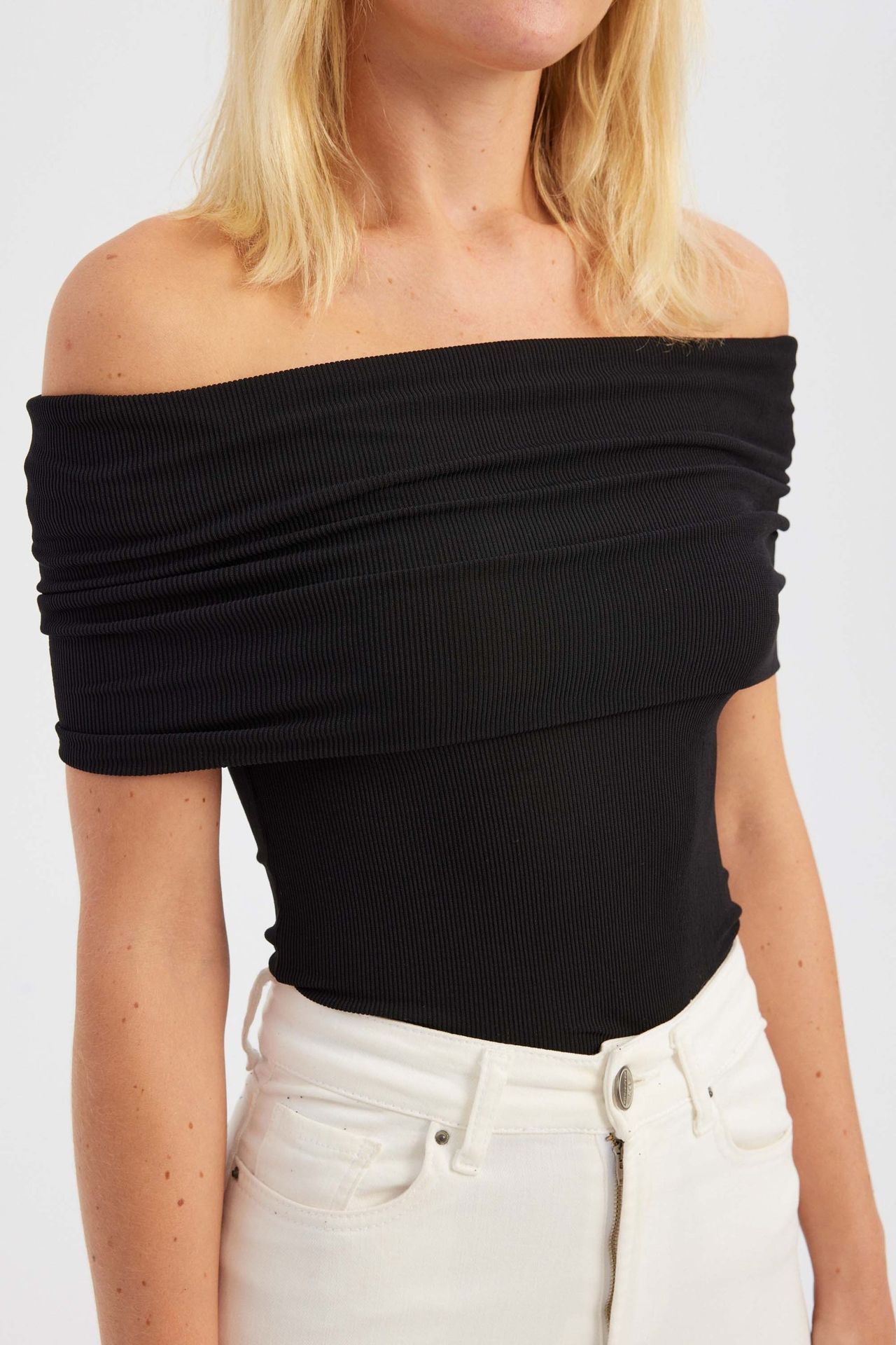 Solid Off Shoulder Top