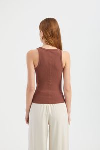 brown-image-4