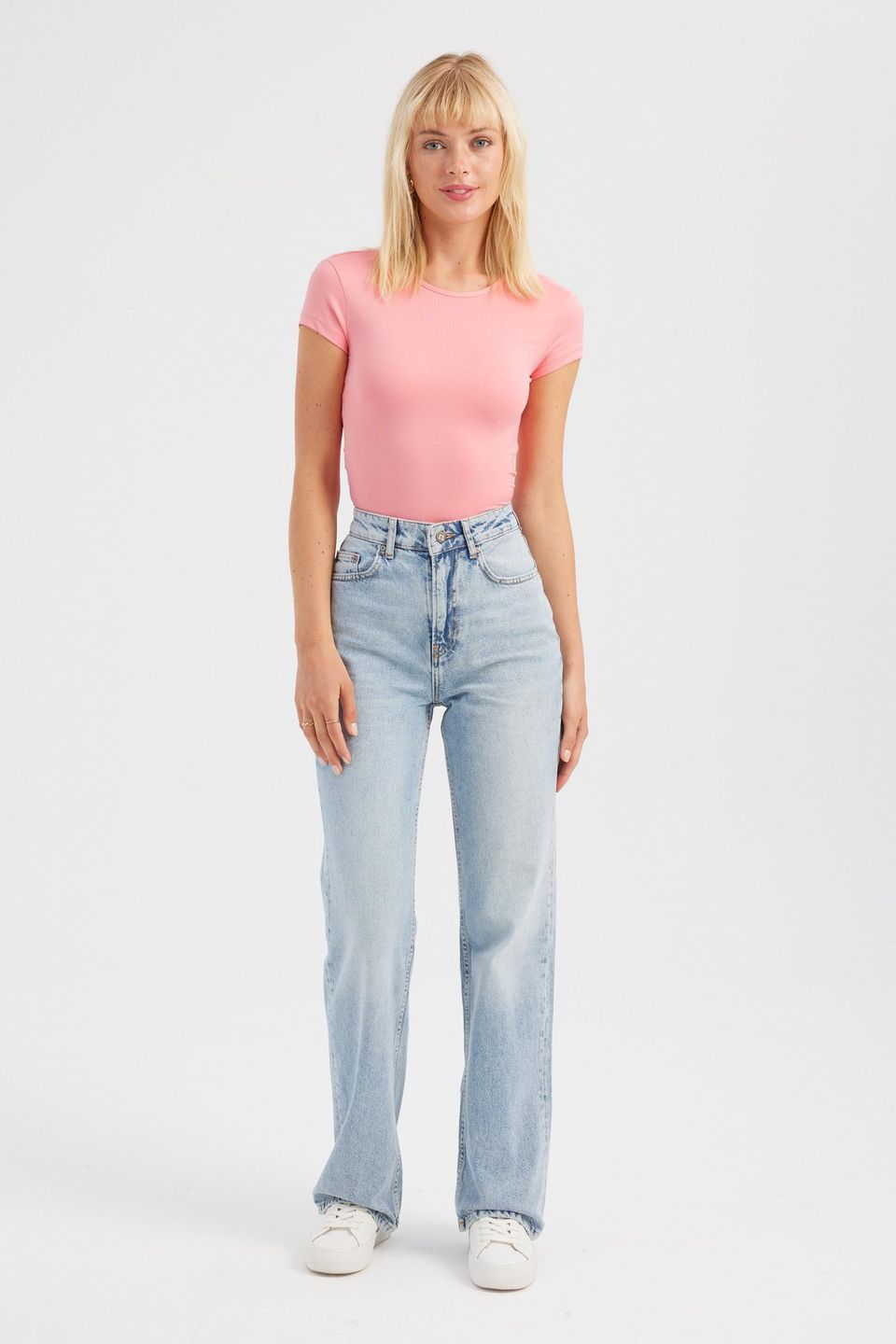 Round Neck Cross Back Short Sleeve Crop Top