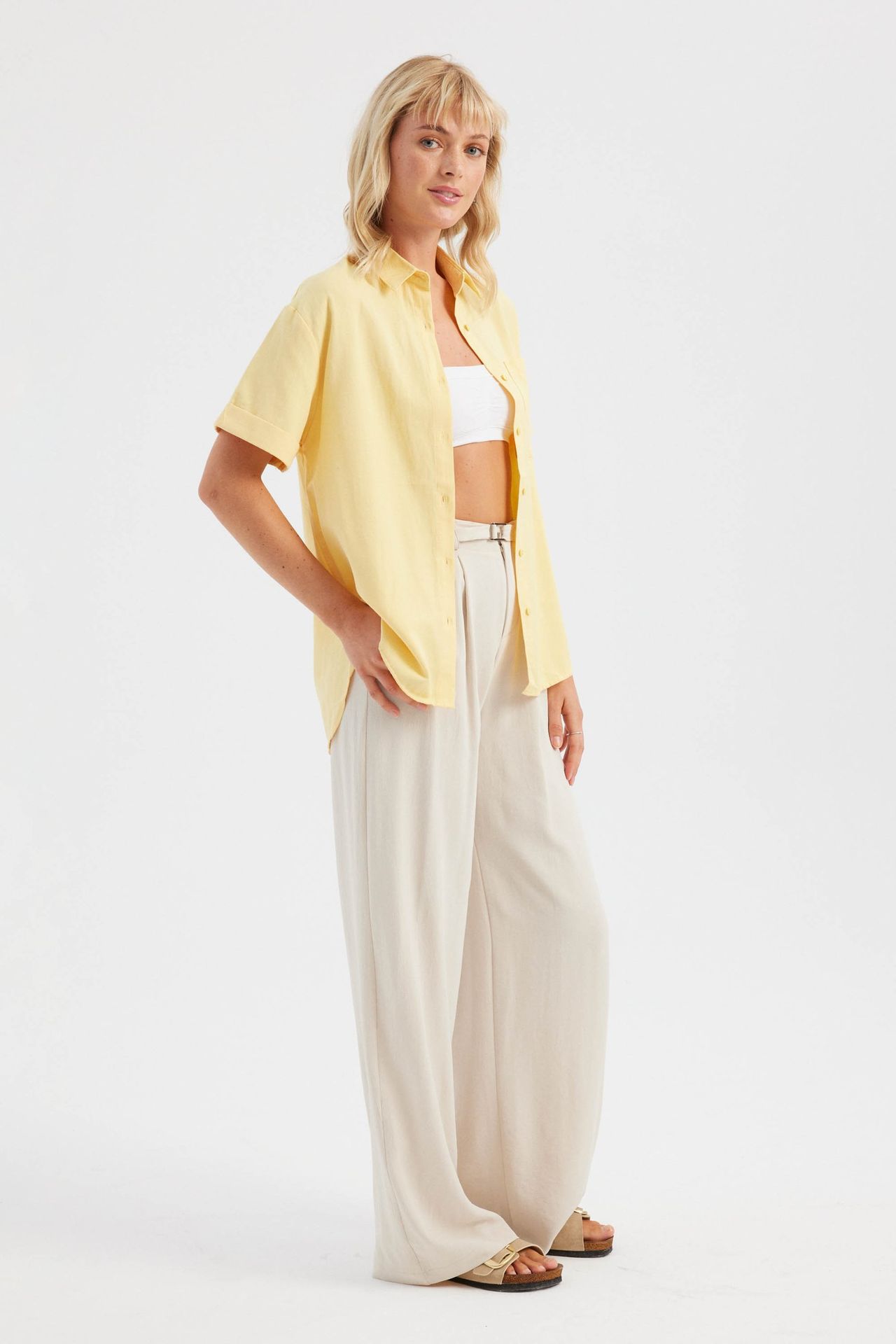 Solid Pocket Short Sleeve Basic Shirt