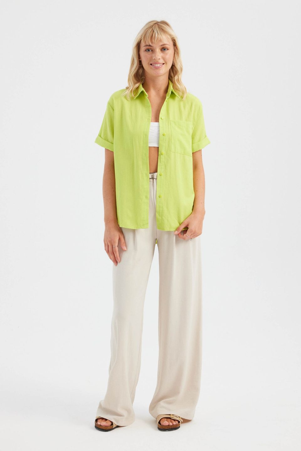 Solid Pocket Short Sleeve Basic Shirt
