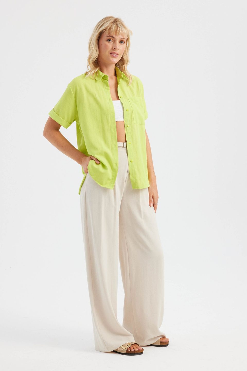 Solid Pocket Short Sleeve Basic Shirt