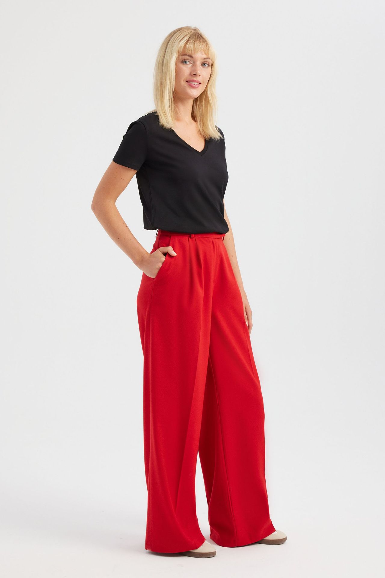 V Neck Basic T-Shirt