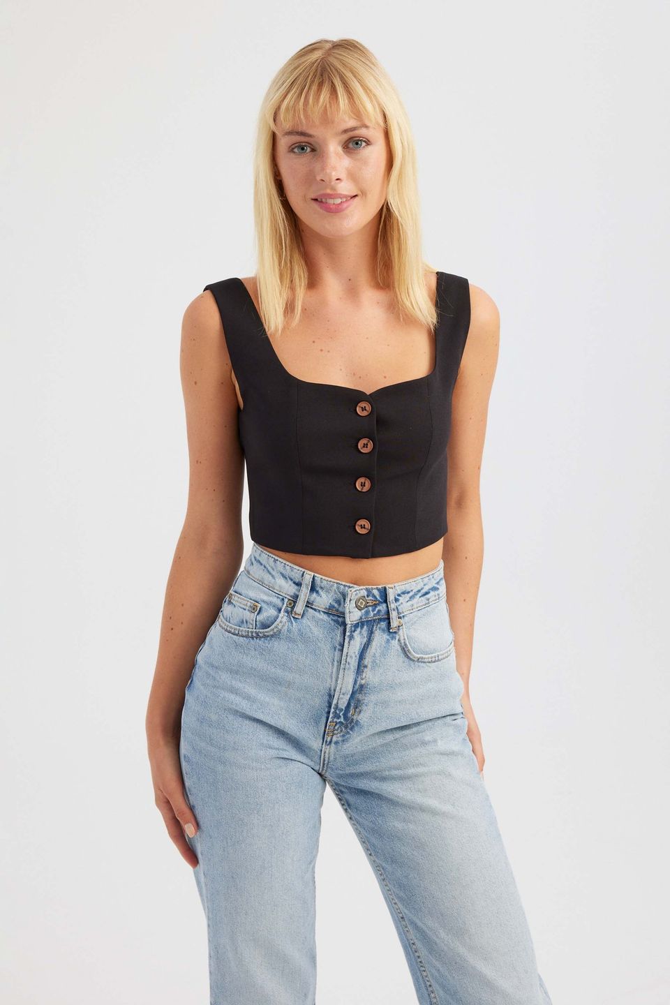 Solid Sweetheart Neck Cropped Waistcoat