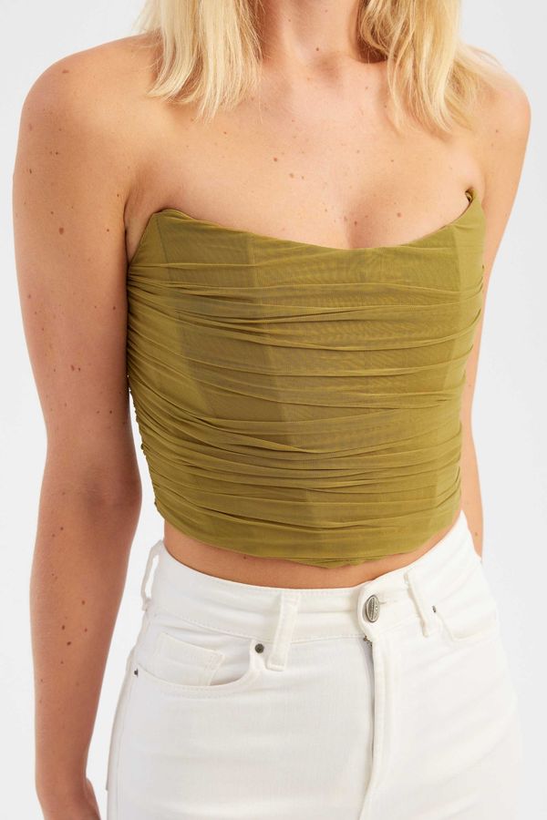 Strapsız Kıvrımlı Crop Top 5