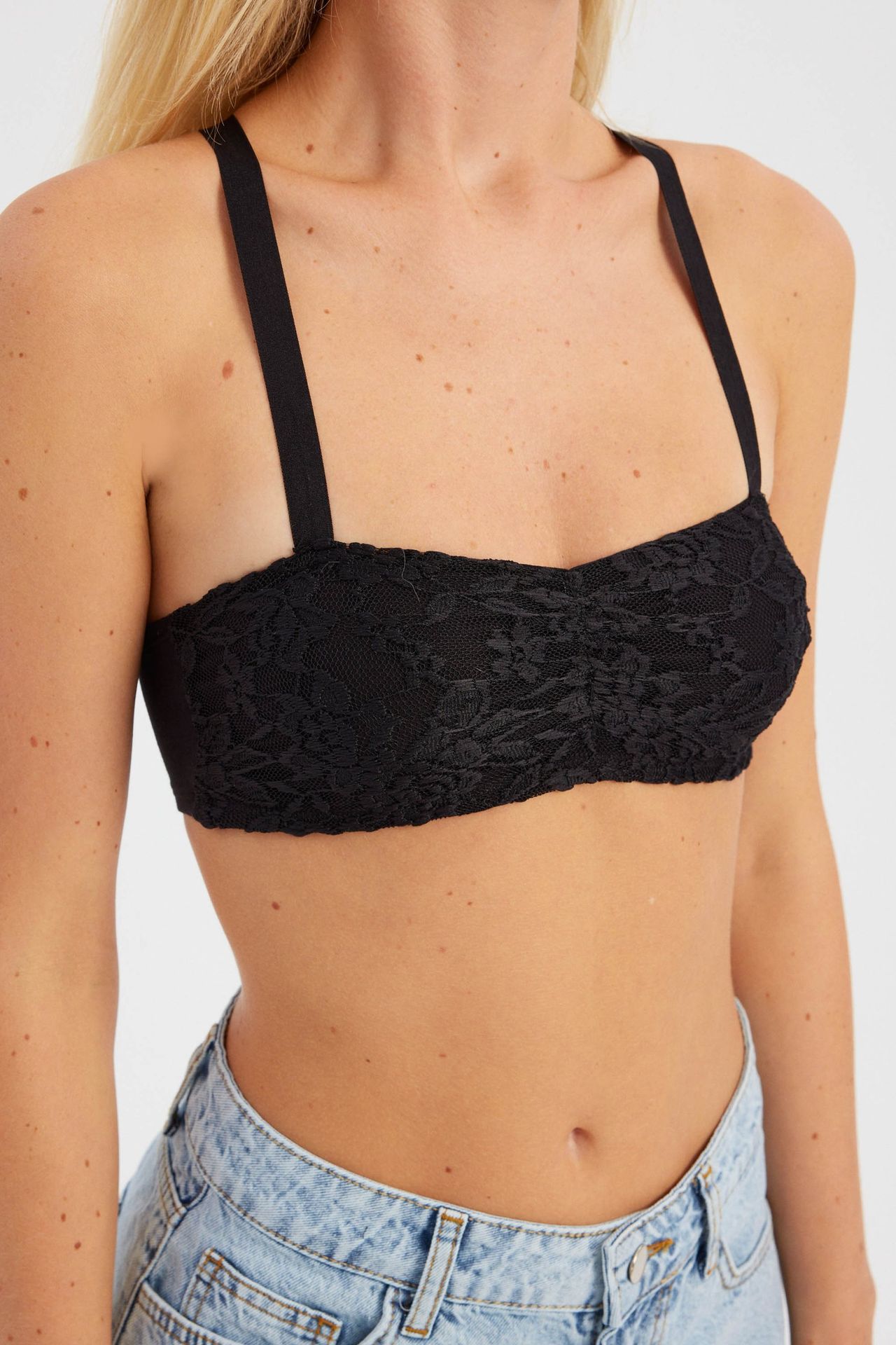 Sweetheart Neck Lace Strappy Bra