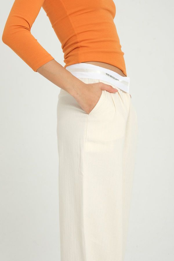 High Waist Pleated Trousers with a Belt Detail 3