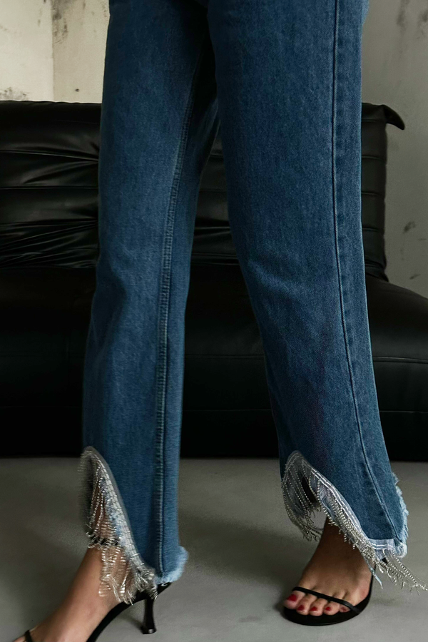 High Waist Wide Leg Jeans with a Tassel Hem 3