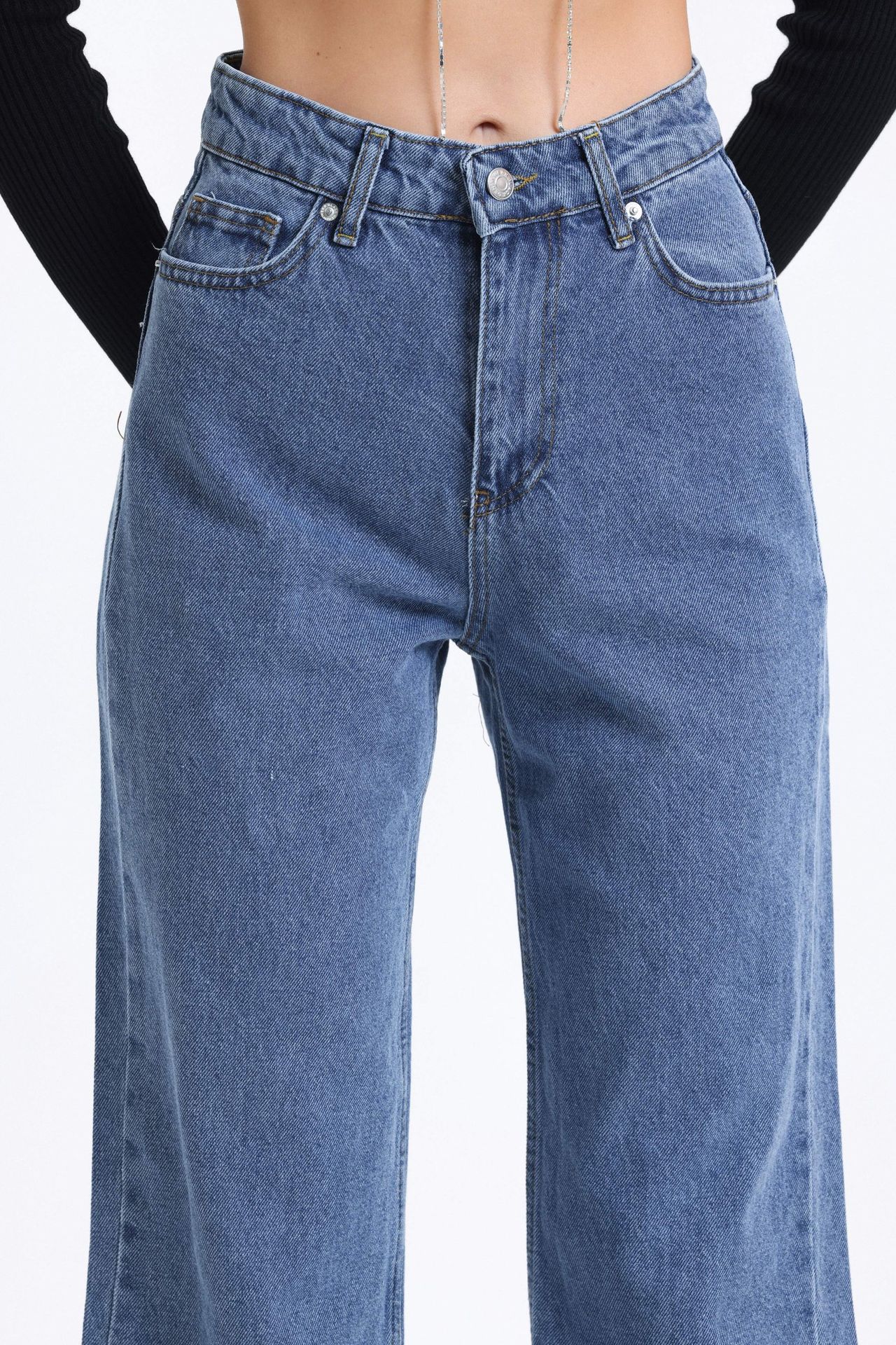 High Waist Wide Leg Jeans with a Tassel Hem
