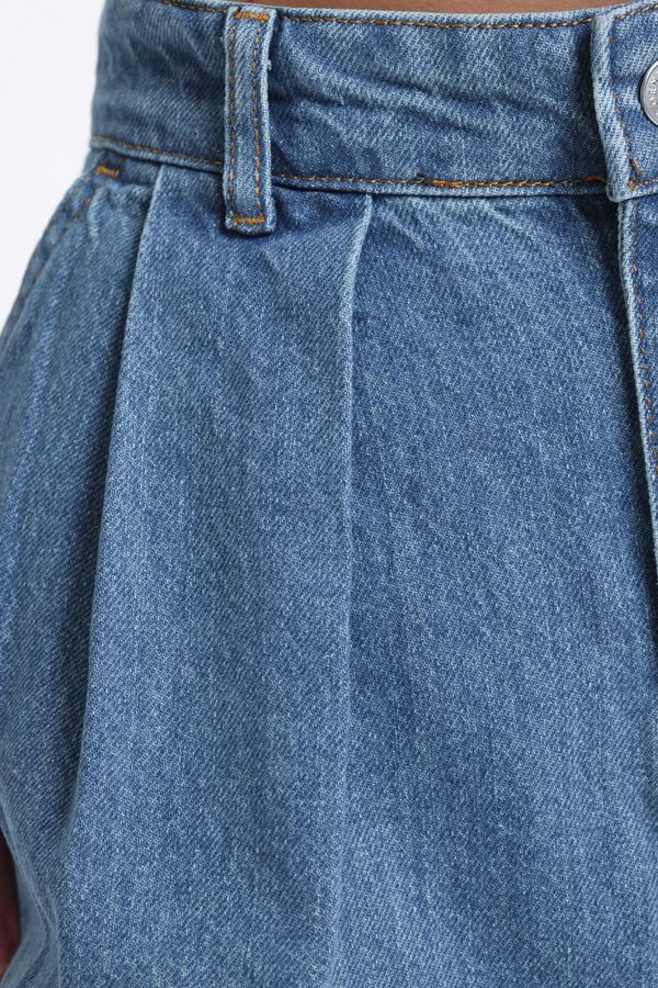 High Waist Pleated Boyfriend Jeans 5