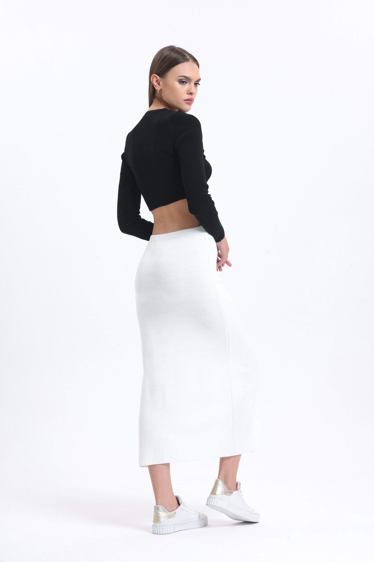 Mid Rise Slit Maxi Skirt