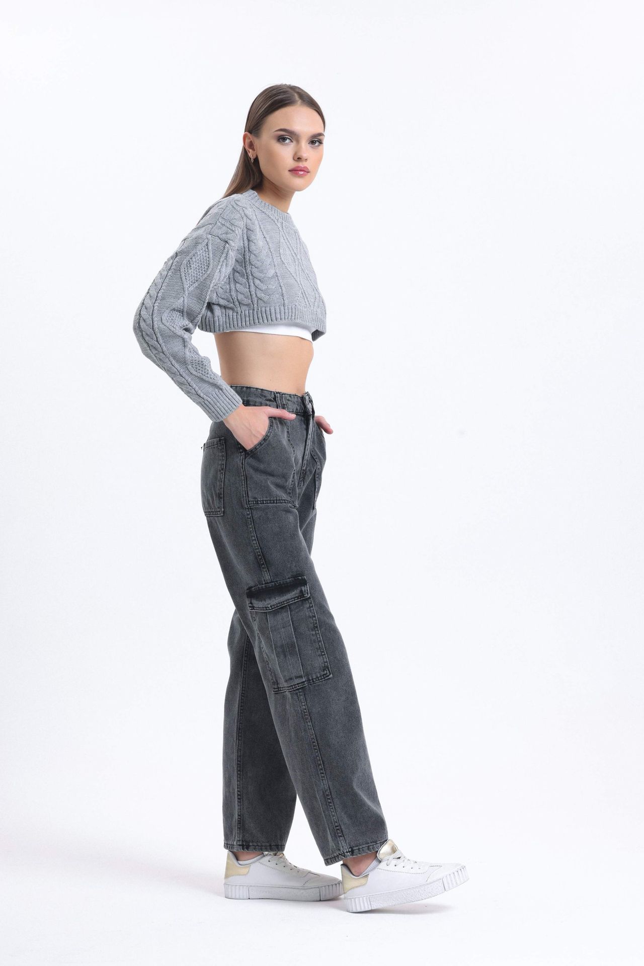 Low Rise Pocket Cargo Jeans