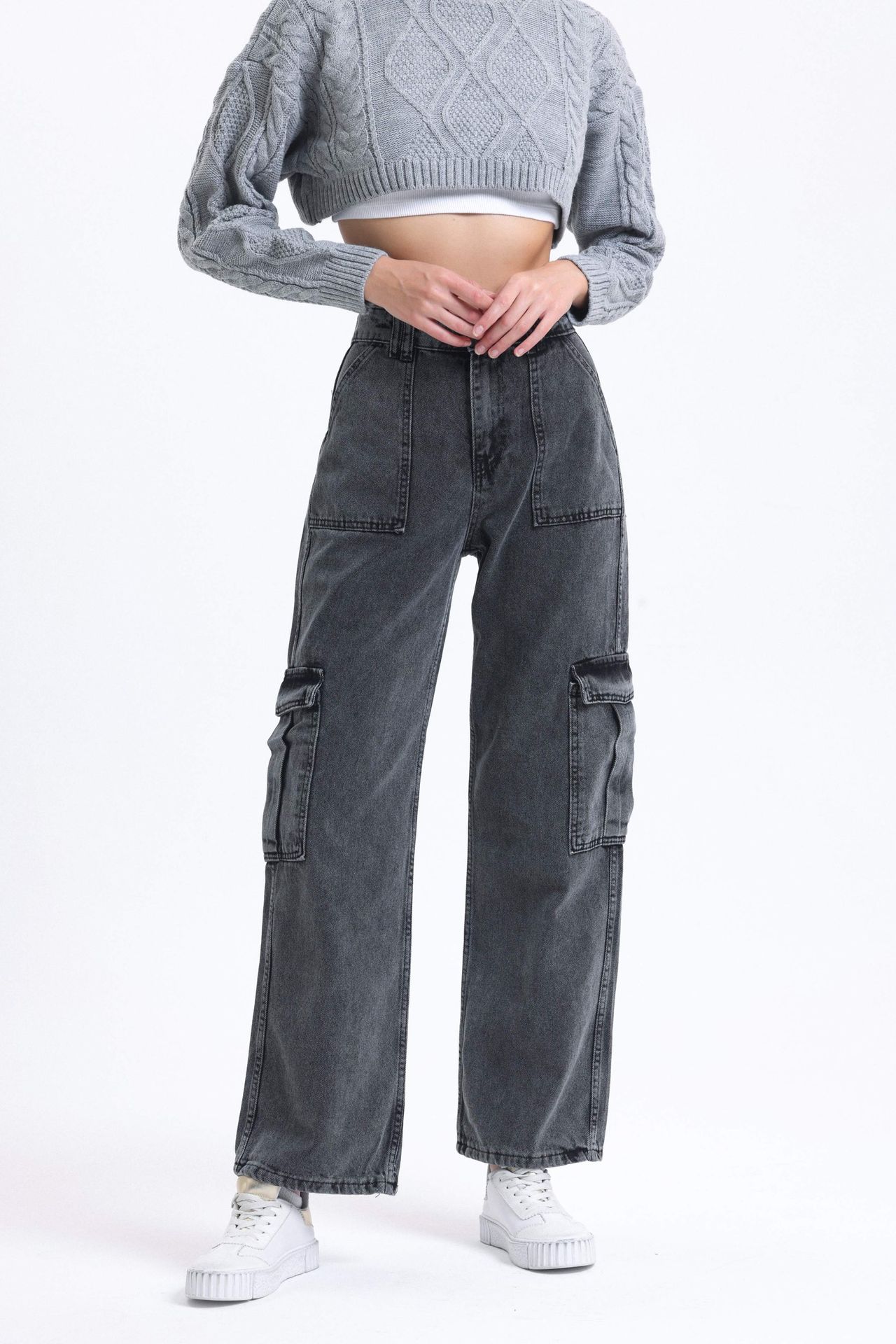 Low Rise Pocket Cargo Jeans