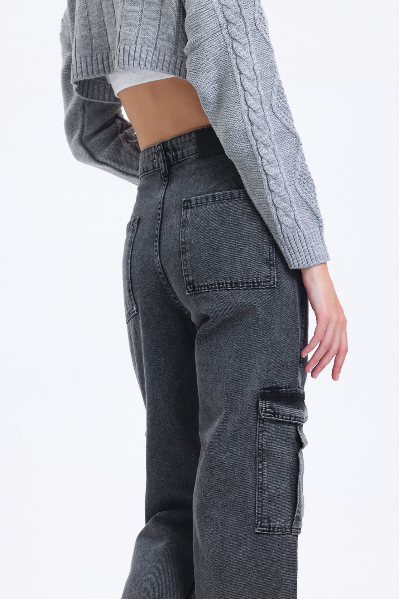 Low Rise Pocket Cargo Jeans