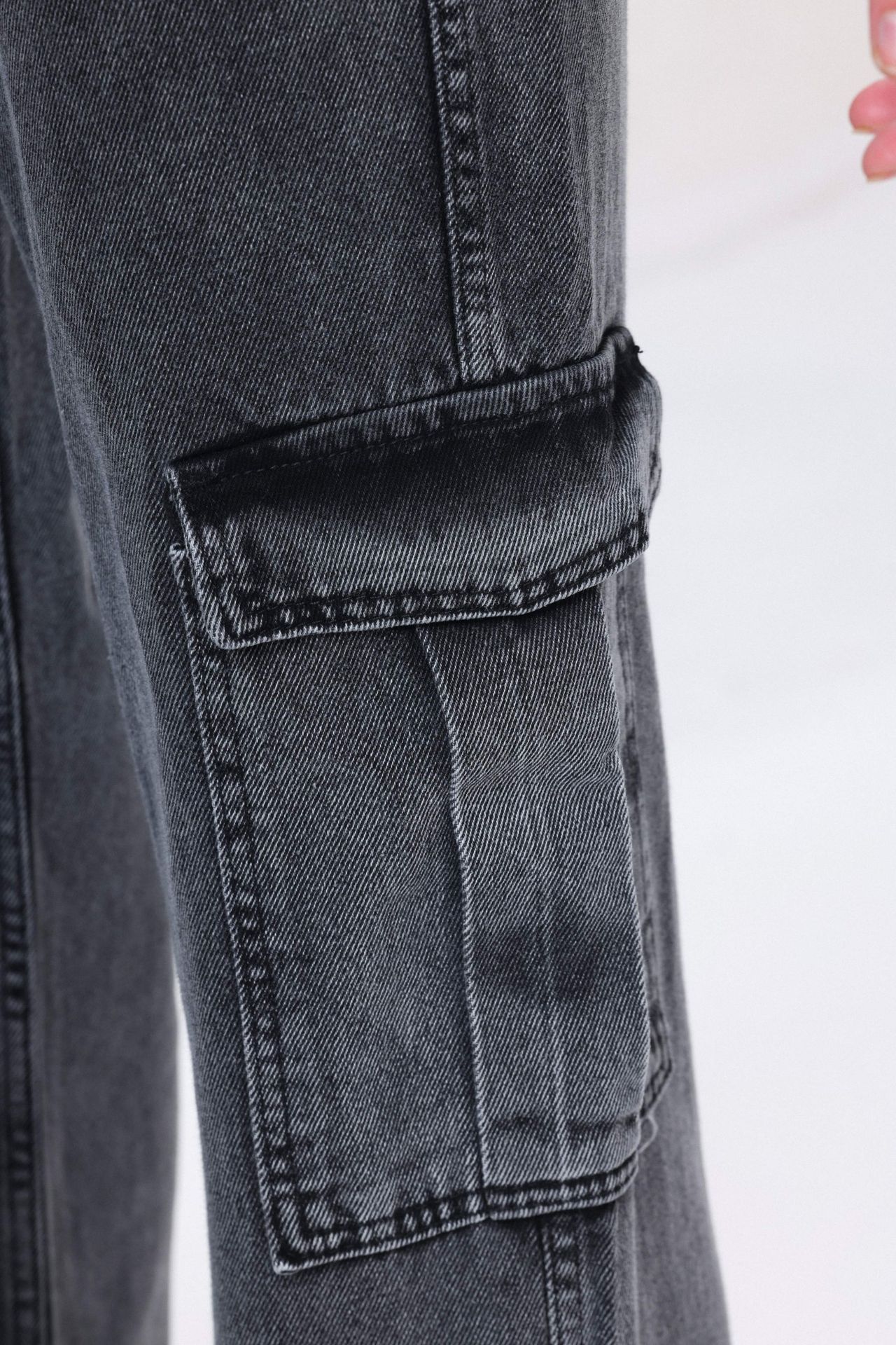 Low Rise Pocket Cargo Jeans