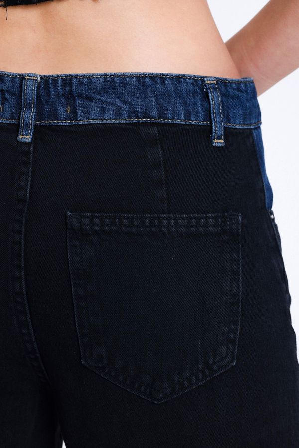 Mid Rise Garni Detailed Wide Leg Jeans 5