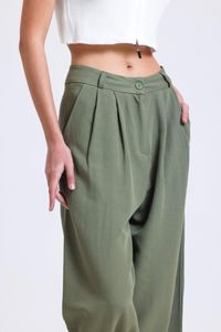 khaki-image-4