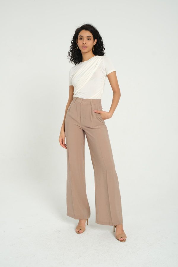 High Waist Pleated Wide Leg Trousers 2