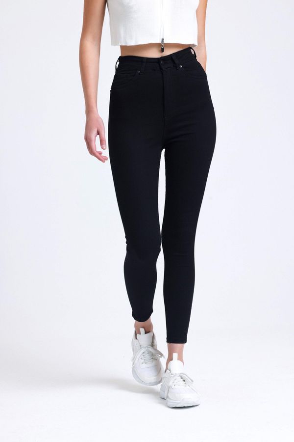 High Waist Skinny Jeans 1