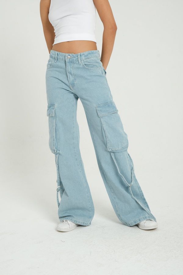 High Waist Pocket Cargo Jeans 1